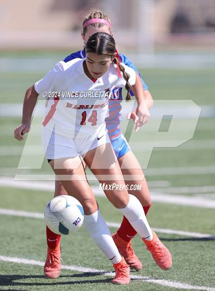 Thumbnail 3 in Harlingen vs. Westlake (UIL 6A Soccer Regional Semifinals) photogallery.