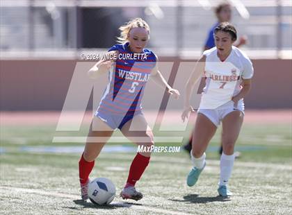 Thumbnail 1 in Harlingen vs. Westlake (UIL 6A Soccer Regional Semifinals) photogallery.