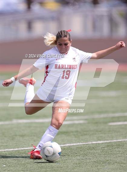 Thumbnail 2 in Harlingen vs. Westlake (UIL 6A Soccer Regional Semifinals) photogallery.