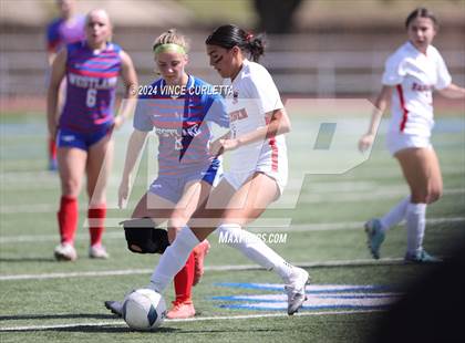 Thumbnail 1 in Harlingen vs. Westlake (UIL 6A Soccer Regional Semifinals) photogallery.