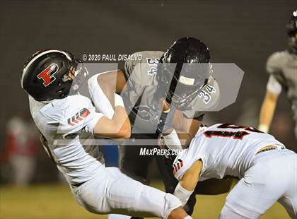 Thumbnail 3 in Pomona @ Columbine photogallery.