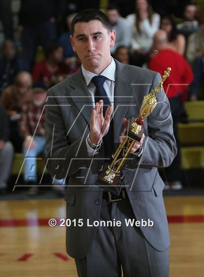 Thumbnail 2 in Roselle Catholic vs. Newark East Side (Hoop Group Tip-Off Showcase) photogallery.
