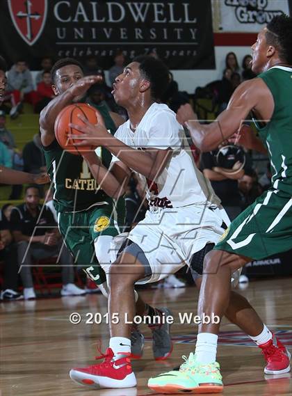 Thumbnail 2 in Roselle Catholic vs. Newark East Side (Hoop Group Tip-Off Showcase) photogallery.