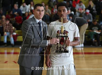 Thumbnail 3 in Roselle Catholic vs. Newark East Side (Hoop Group Tip-Off Showcase) photogallery.