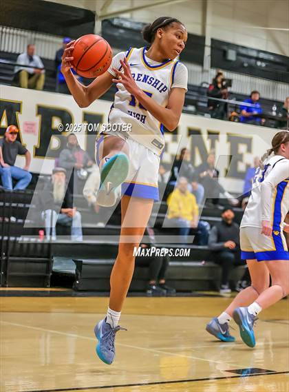 Thumbnail 1 in Frenship vs. Mansfield Legacy (UIL Basketball 6A D2 Area Playoff) photogallery.