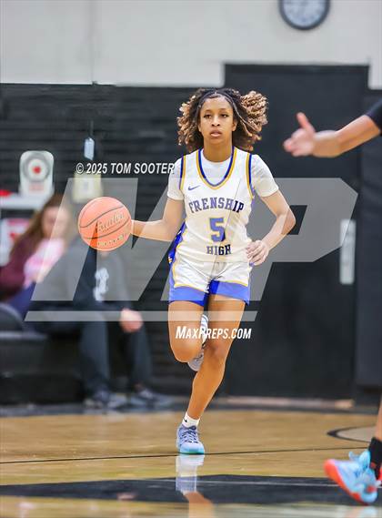 Thumbnail 2 in Frenship vs. Mansfield Legacy (UIL Basketball 6A D2 Area Playoff) photogallery.