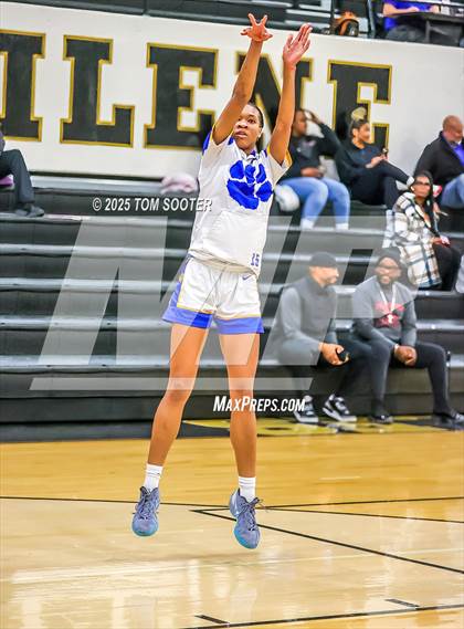 Thumbnail 3 in Frenship vs. Mansfield Legacy (UIL Basketball 6A D2 Area Playoff) photogallery.