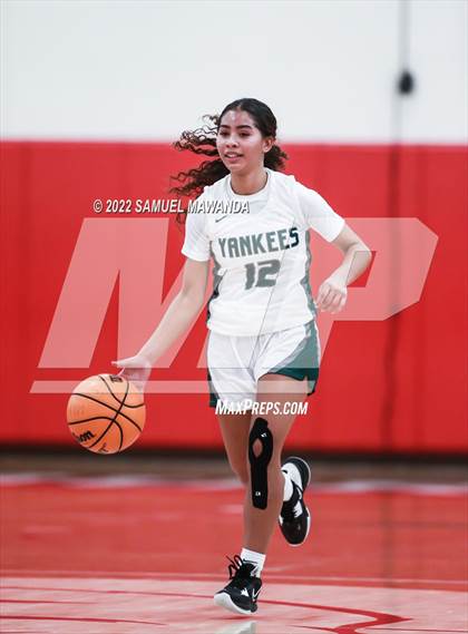 Thumbnail 2 in Oak Park vs  Hamilton (West Coast Holiday Tournament) photogallery.