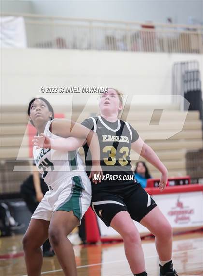 Thumbnail 1 in Oak Park vs  Hamilton (West Coast Holiday Tournament) photogallery.