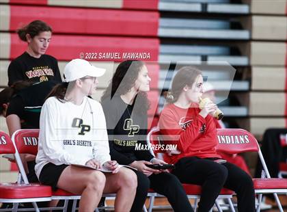 Thumbnail 3 in Oak Park vs  Hamilton (West Coast Holiday Tournament) photogallery.