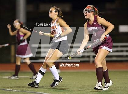 Thumbnail 2 in Palmyra vs Manheim Central (PIAA District 3 2A Semifinal) photogallery.