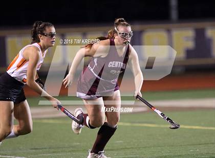 Thumbnail 2 in Palmyra vs Manheim Central (PIAA District 3 2A Semifinal) photogallery.