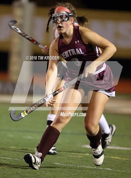 Thumbnail 3 in Palmyra vs Manheim Central (PIAA District 3 2A Semifinal) photogallery.