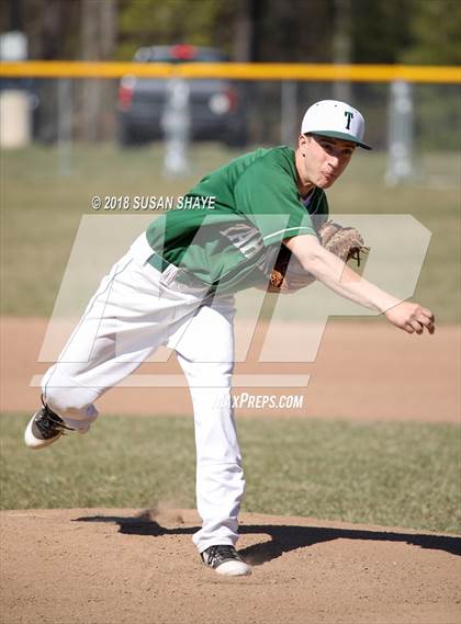 Thumbnail 2 in Maynard @ Tahanto Regional photogallery.