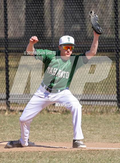 Thumbnail 2 in Maynard @ Tahanto Regional photogallery.