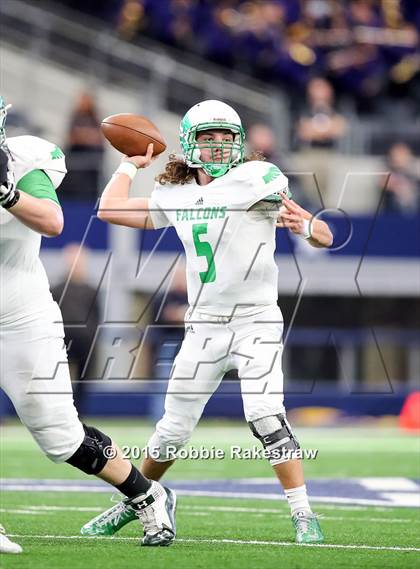 Thumbnail 2 in Lake Dallas vs. Everman (UIL 5A Quarterfinal) photogallery.