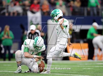 Thumbnail 1 in Lake Dallas vs. Everman (UIL 5A Quarterfinal) photogallery.