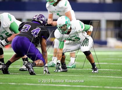 Thumbnail 2 in Lake Dallas vs. Everman (UIL 5A Quarterfinal) photogallery.