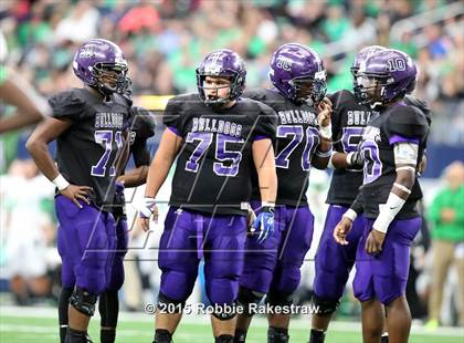 Thumbnail 2 in Lake Dallas vs. Everman (UIL 5A Quarterfinal) photogallery.