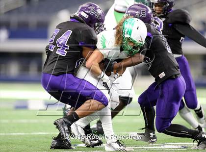 Thumbnail 3 in Lake Dallas vs. Everman (UIL 5A Quarterfinal) photogallery.