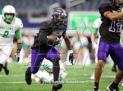 Thumbnail 2 in Lake Dallas vs. Everman (UIL 5A Quarterfinal) photogallery.