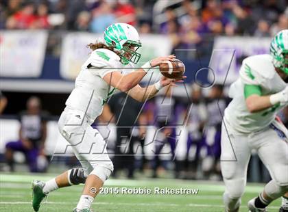 Thumbnail 2 in Lake Dallas vs. Everman (UIL 5A Quarterfinal) photogallery.