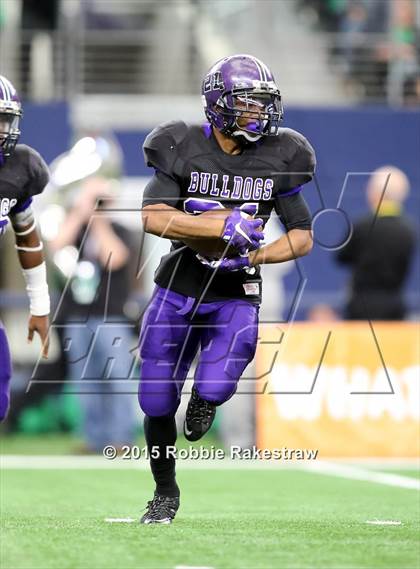 Thumbnail 3 in Lake Dallas vs. Everman (UIL 5A Quarterfinal) photogallery.