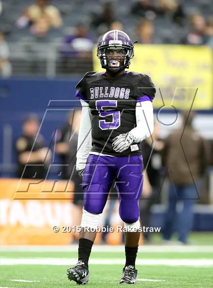 Thumbnail 2 in Lake Dallas vs. Everman (UIL 5A Quarterfinal) photogallery.