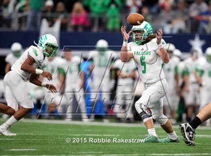 Thumbnail 2 in Lake Dallas vs. Everman (UIL 5A Quarterfinal) photogallery.