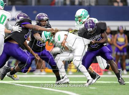 Thumbnail 1 in Lake Dallas vs. Everman (UIL 5A Quarterfinal) photogallery.