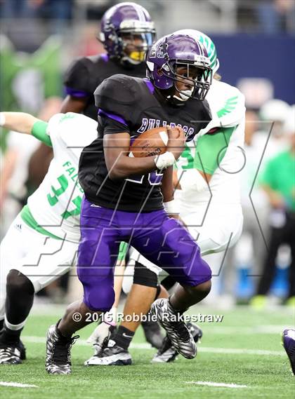Thumbnail 1 in Lake Dallas vs. Everman (UIL 5A Quarterfinal) photogallery.