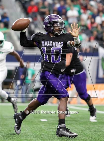 Thumbnail 3 in Lake Dallas vs. Everman (UIL 5A Quarterfinal) photogallery.