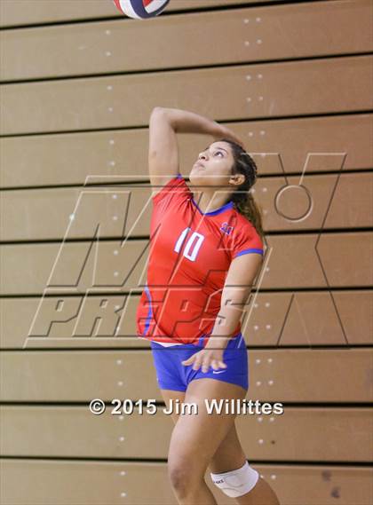 Thumbnail 2 in Mountain View vs. Boulder Creek (HoP Invitational Silver Bracket Final) photogallery.