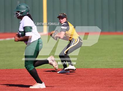 Thumbnail 2 in Plano East vs. Poteet photogallery.