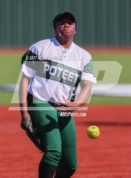Thumbnail 1 in Plano East vs. Poteet photogallery.