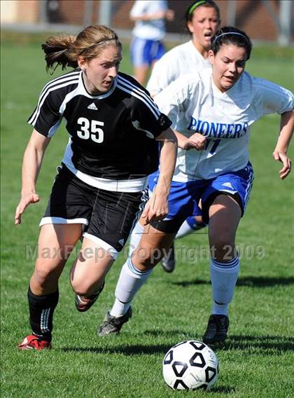 Thumbnail 2 in Lancaster Mennonite @ Lampeter Strasburg photogallery.