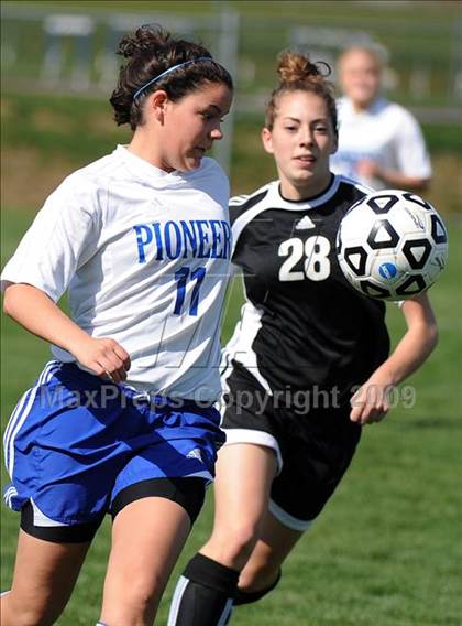 Thumbnail 2 in Lancaster Mennonite @ Lampeter Strasburg photogallery.