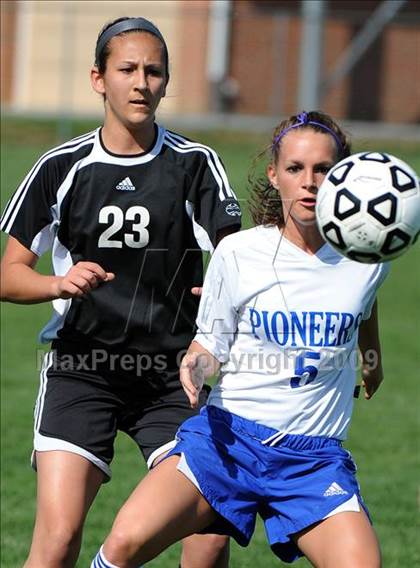 Thumbnail 3 in Lancaster Mennonite @ Lampeter Strasburg photogallery.