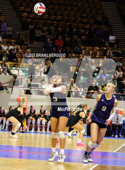 Thumbnail 2 in Platte Valley vs. Resurrection Christian (CHSAA 3A Semifinal) photogallery.