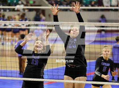 Thumbnail 1 in Platte Valley vs. Resurrection Christian (CHSAA 3A Semifinal) photogallery.