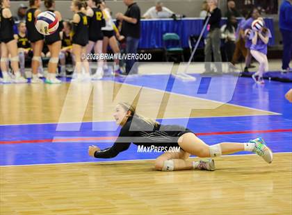 Thumbnail 2 in Platte Valley vs. Resurrection Christian (CHSAA 3A Semifinal) photogallery.
