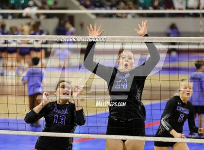Thumbnail 2 in Platte Valley vs. Resurrection Christian (CHSAA 3A Semifinal) photogallery.