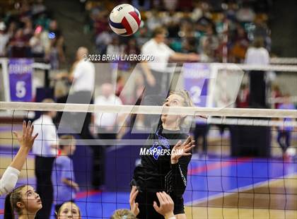 Thumbnail 1 in Platte Valley vs. Resurrection Christian (CHSAA 3A Semifinal) photogallery.