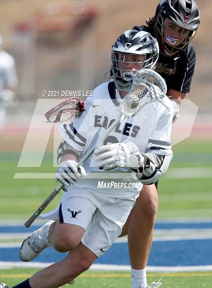 Thumbnail 1 in Whitney @ Vista del Lago photogallery.