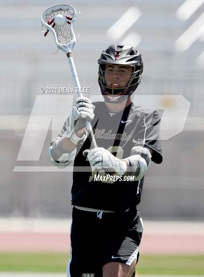 Thumbnail 1 in Whitney @ Vista del Lago photogallery.