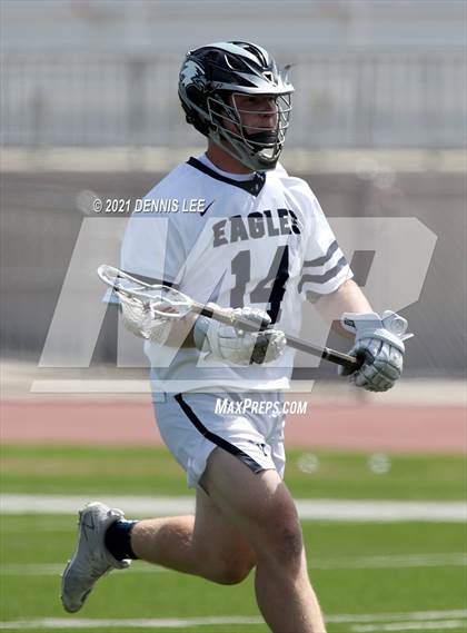 Thumbnail 2 in Whitney @ Vista del Lago photogallery.