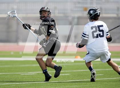 Thumbnail 2 in Whitney @ Vista del Lago photogallery.