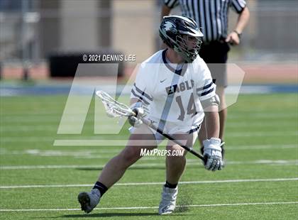 Thumbnail 2 in Whitney @ Vista del Lago photogallery.