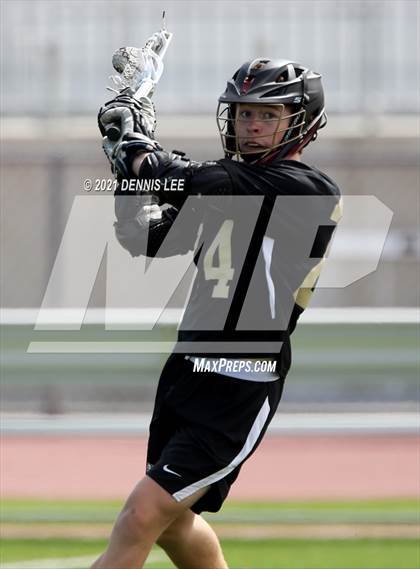 Thumbnail 1 in Whitney @ Vista del Lago photogallery.