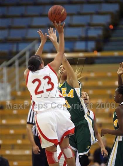 Thumbnail 3 in Brea Olinda vs. Mater Dei (CIF SoCal D2 Final) photogallery.